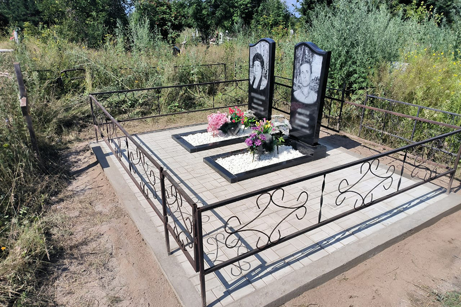 Памятники под заказ цена